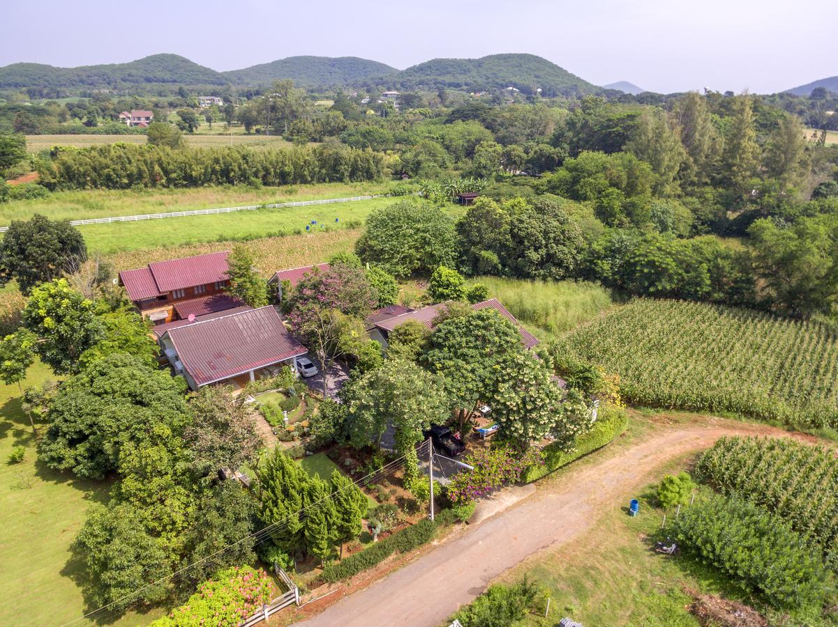 Rosemary House Villa Pak Chong Exterior foto